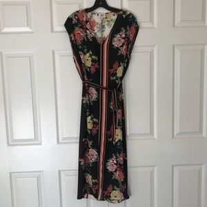 DRA Black Floral Semi Sheer Kimono Dresss